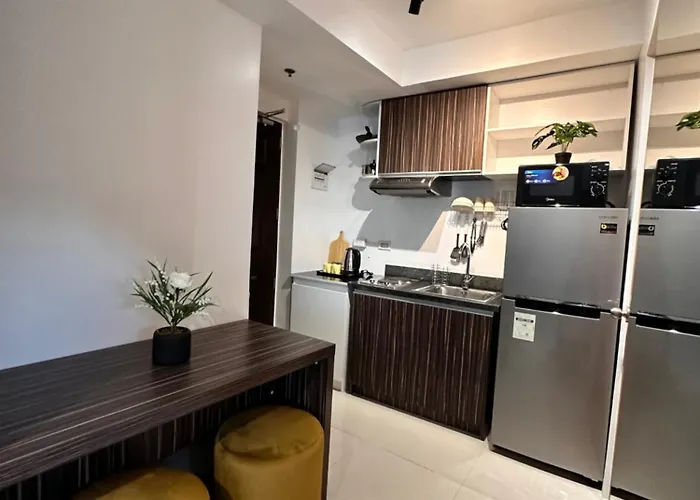 Living, The Persimmon Double Beds Apartment *