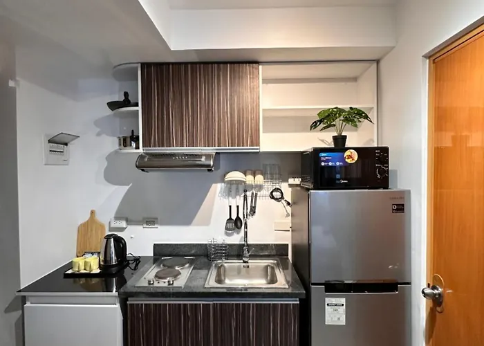 Living, The Persimmon Double Beds Apartment